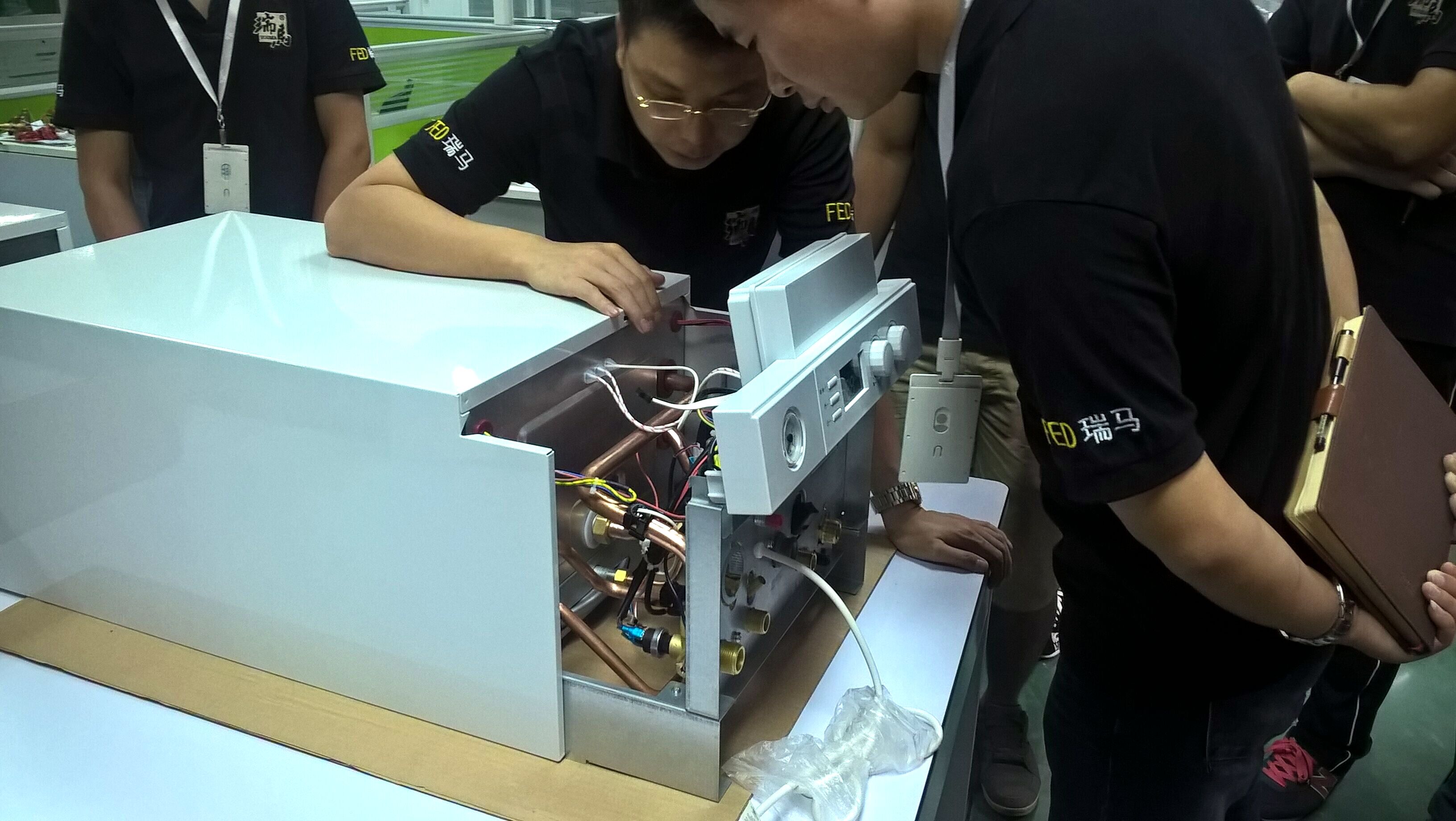 瑞馬壁掛爐召開(kāi)新產(chǎn)品VM-A1、VM-A2測(cè)評(píng)會(huì)33