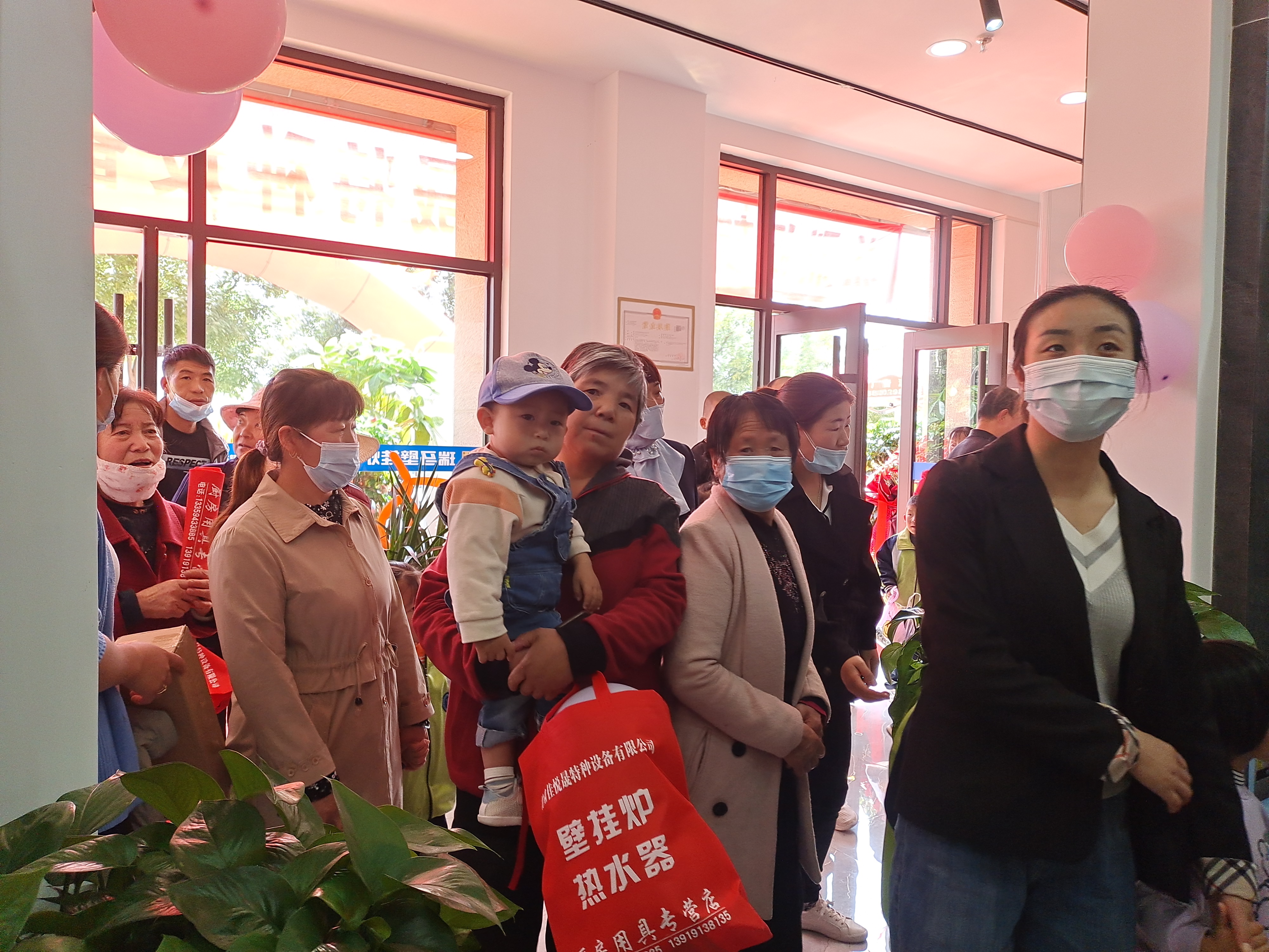 喜報|熱烈祝賀甘肅定西瑞馬壁掛爐旗艦店開業成功! 喜報|熱烈祝賀甘肅定西瑞馬壁掛爐旗艦店開業成功!